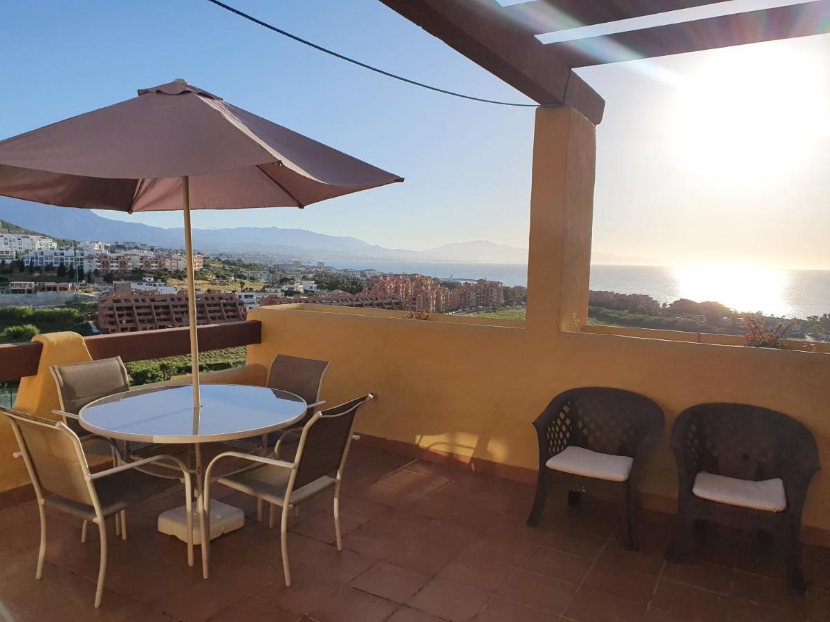 Seaview A Spectacular 3 Bed 3 Bathroom Penthouse Manilva Exterior photo