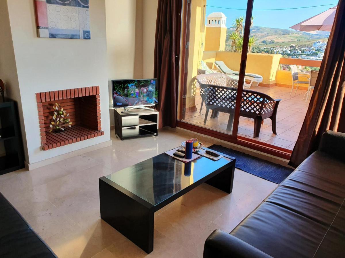 Seaview A Spectacular 3 Bed 3 Bathroom Penthouse Manilva Exterior photo